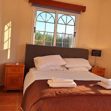 Savvina 3-bedroom Retreat With Private Pool Just 5 Minutes From Coral Bay Beach Peyia