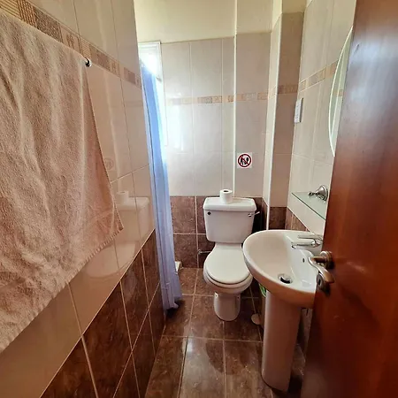 Savvina 3-bedroom Retreat With Private Pool Just 5 Minutes From Coral Bay Beach Willa *